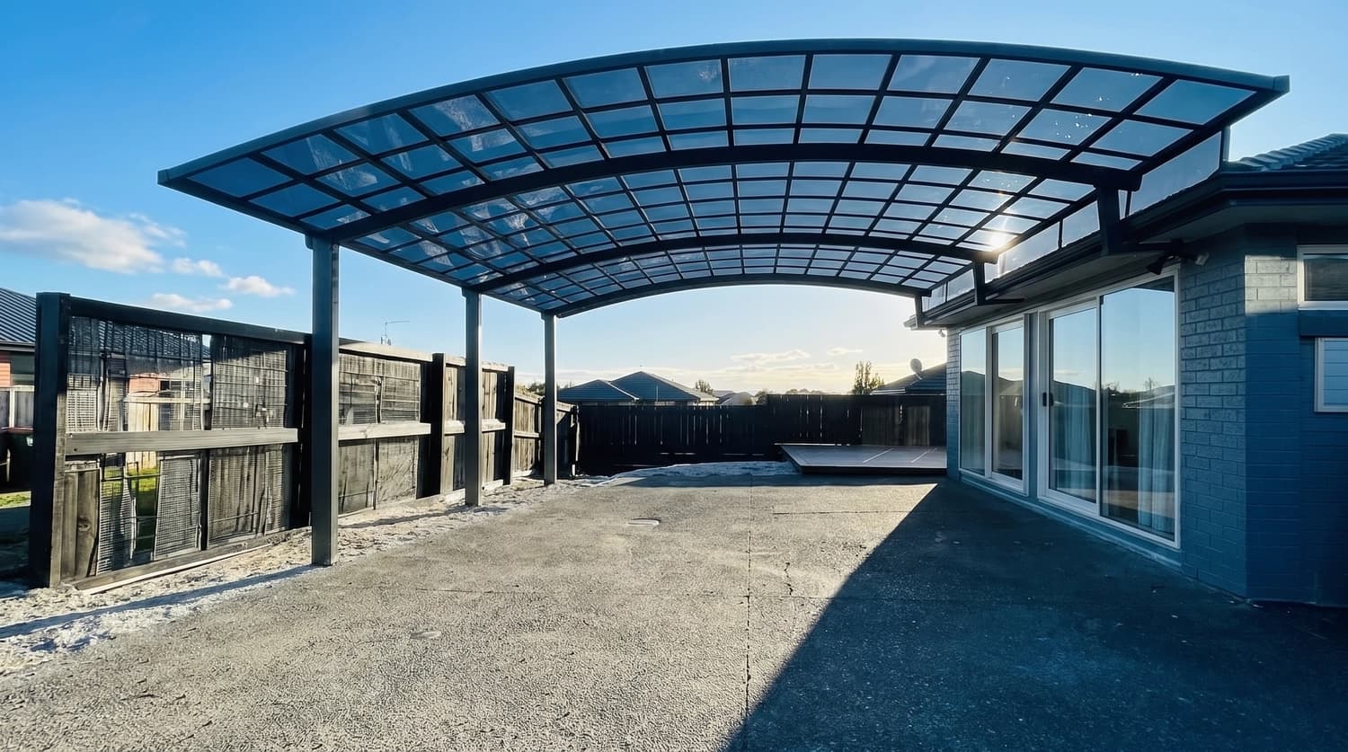 Carport thumbnail 2